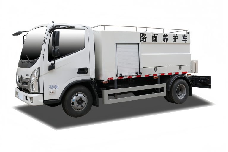 Single-Row Road Maintenance Vehicle