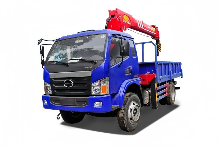7 Ton Truck with Crane
