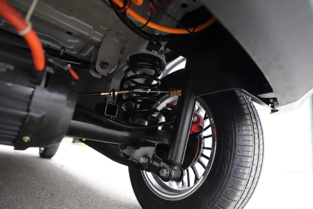 Which Material Innovations Are Secretly Revolutionizing the Electric Car Industry