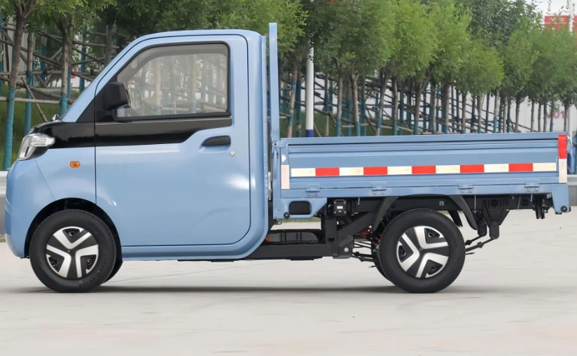 Electric Mini Pickup vs Fuel Utility Vehicle Which One Cuts Daily Cargo Costs Better