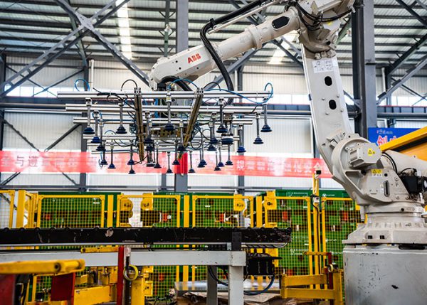 How Does Fixture Datum Selection Affect Cab Body-in-White Dimensional Accuracy